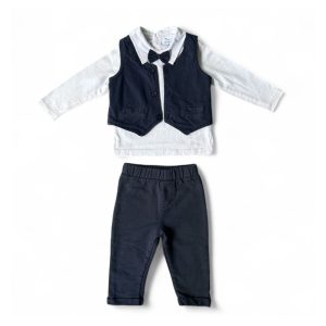 Ensemble bébé élégant 3 pièces, comprenant un haut blanc à col chemise avec gilet intégré et nœud papillon, et un pantalon marine, taille 12 mois, d'occasion