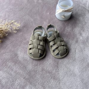 Paire de nu-pieds beige pour bébé, d'occasion