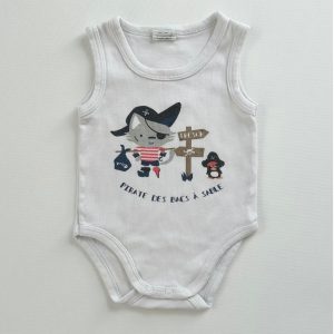 Body débardeur blanc pour bébé avec illustration de petit pirate et inscription "Pirate des bacs à sable", taille 3 mois, d'occasion