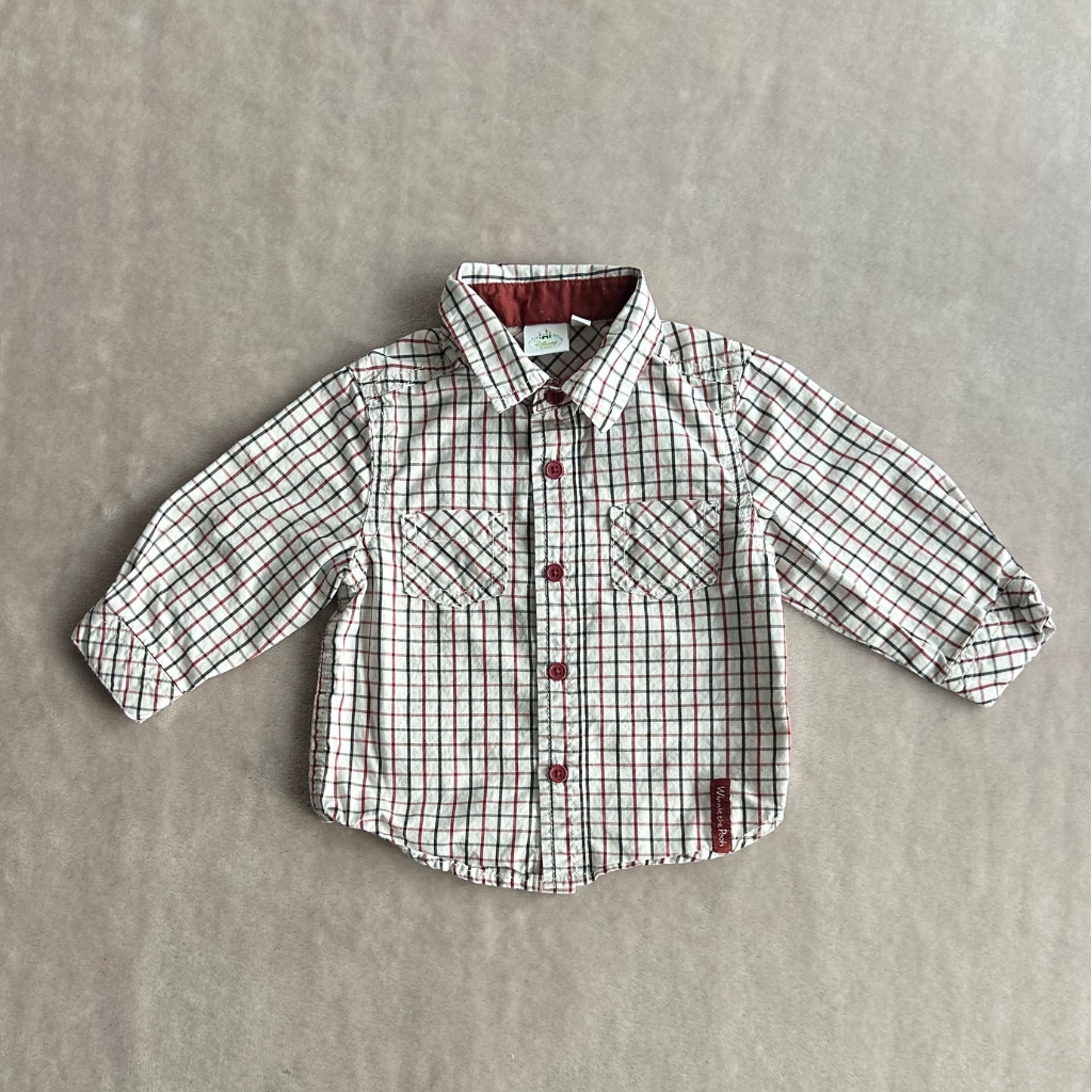 Chemise bébé à carreaux blancs, rouges et noirs avec manches longues et poches avant – Disney Winnie l’Ourson 9 mois, d'occasion