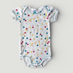 Body blanc pour bébé 6 mois avec pois multicolores, manches courtes et boutons-pression. Petit Bateau, d'occasion