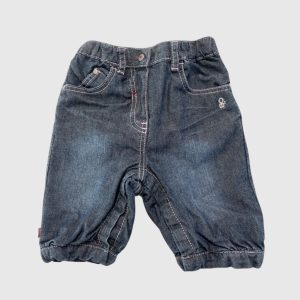 Pantalon en jean délavé avec bas élastiqués et ouverture pratique entre jambes. Obaïbi, 3 mois d'occasion