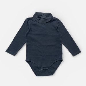 Body enfant manches longues gris foncé avec un col roulé. Seconde main.