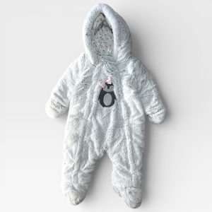 Combinaison bébé effet fourrure gris clair à capuche pingouin Orchestra, 6 mois d'occasion.
