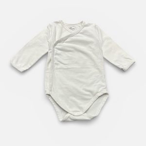 Body bébé à manches longues blanc avec pressions entrejambes. Seconde main.