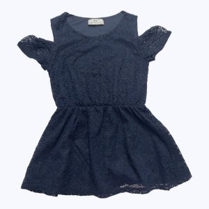 Robe enfant manches courtes bleu marine en dentelle entièrement doublée. Seconde main.