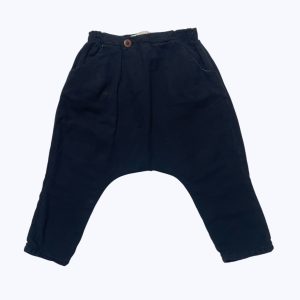 Pantalon bébé noir type sarouel entièrement doublé. Seconde main.