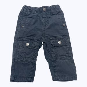 Pantalon bébé bleu marine poches plaquées devant découpes au bas. Seconde main.
