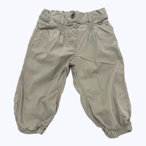Pantalon bébé toile beige, pinces smocks taille et cheville élastiqués. Seconde main.