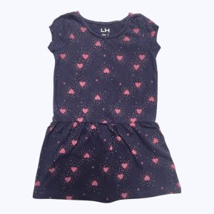 Robe enfant maille manches courtes marine à motifs cœurs roses. Seconde main.