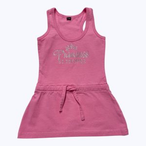 Robe débardeur enfant rose élastiquée aux hanches texte en perle diamant devant. Seconde main.