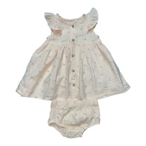 Ensemble robe manches courtes volantées et bloomer saumon avec un petit imprimé fleurs. Seconde main.