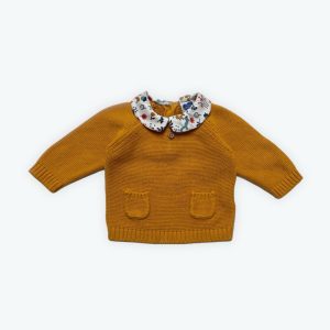 Pull bébé manches longues moutarde patte de boutonnage au dos col rond blanc motifs forêt. Seconde main.
