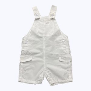 Salopette short bébé blanc poches plaquées pressions entrejambe. Seconde main.