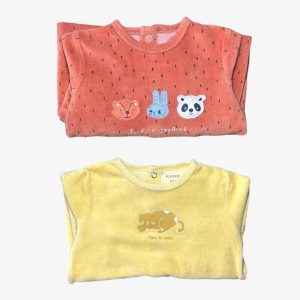 Lot de 2 dors-bien bébé orange et jaune avec motifs animaux. Kiabi, 6 mois d'occasion