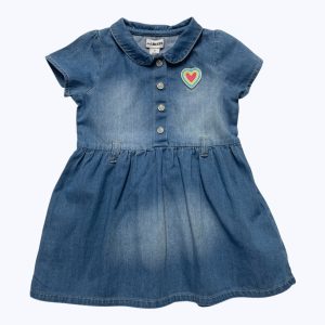 Robe enfant manches courtes jean léger patte de boutonnage devant. Seconde main.