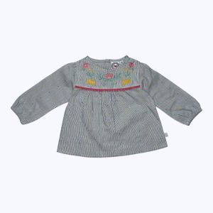 Blouse bébé manches longues élastiquées rayée blanc gris broderie lapins et fleurs, ouverture centrale dos. Seconde main.